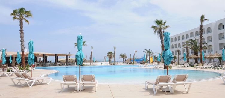 Фото отеля Nozha Beach Resort & Spa