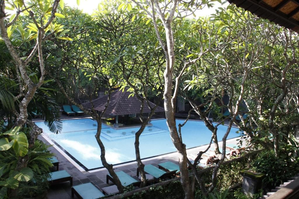 Hotel Puri Bambu фото 32