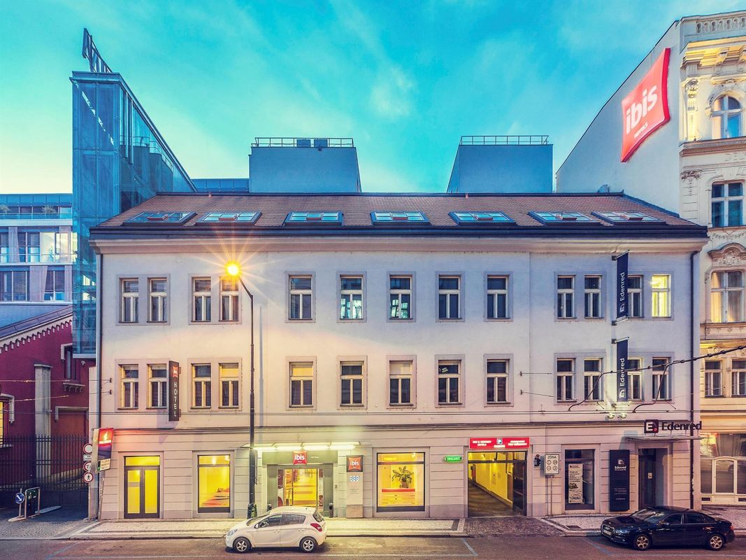 Ibis Praha Old Town фото 14