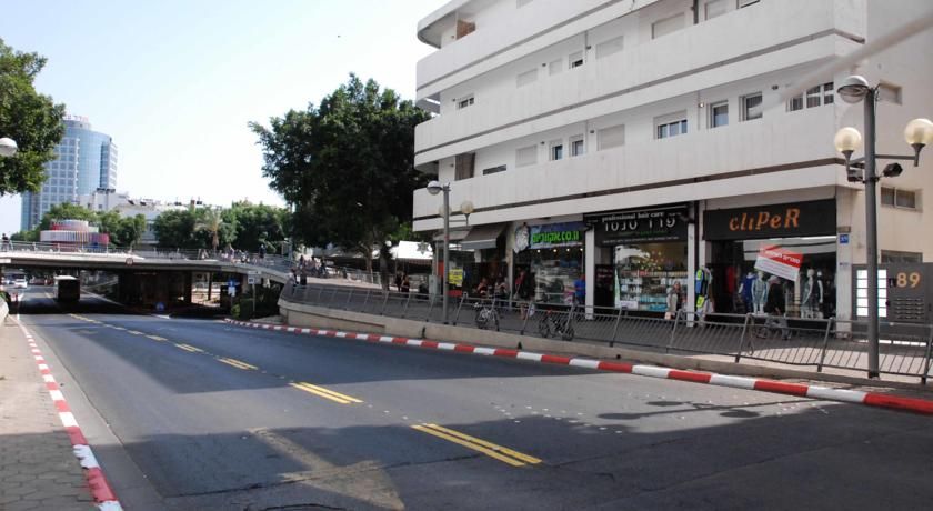 The White House Hotel At Dizengoff Square фото 29