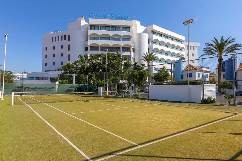 Crystal Springs Beach Hotel фото 24