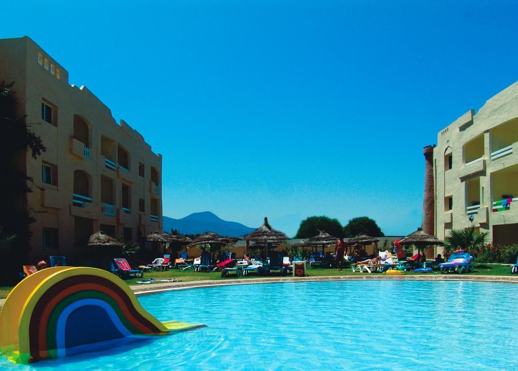 Sun Beach Resort фото 3