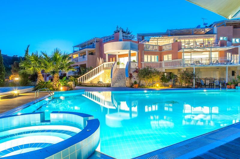 Belvedere Luxury Suites фото 24