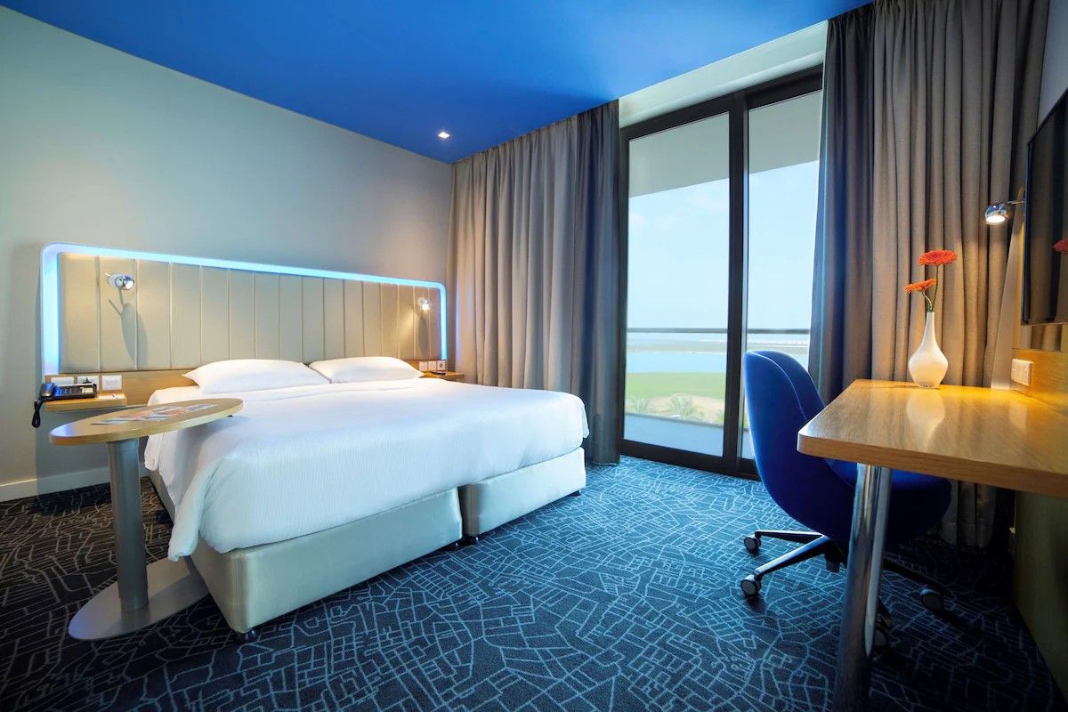 Park Inn by Radisson Abu Dhabi, Yas Island фото 3