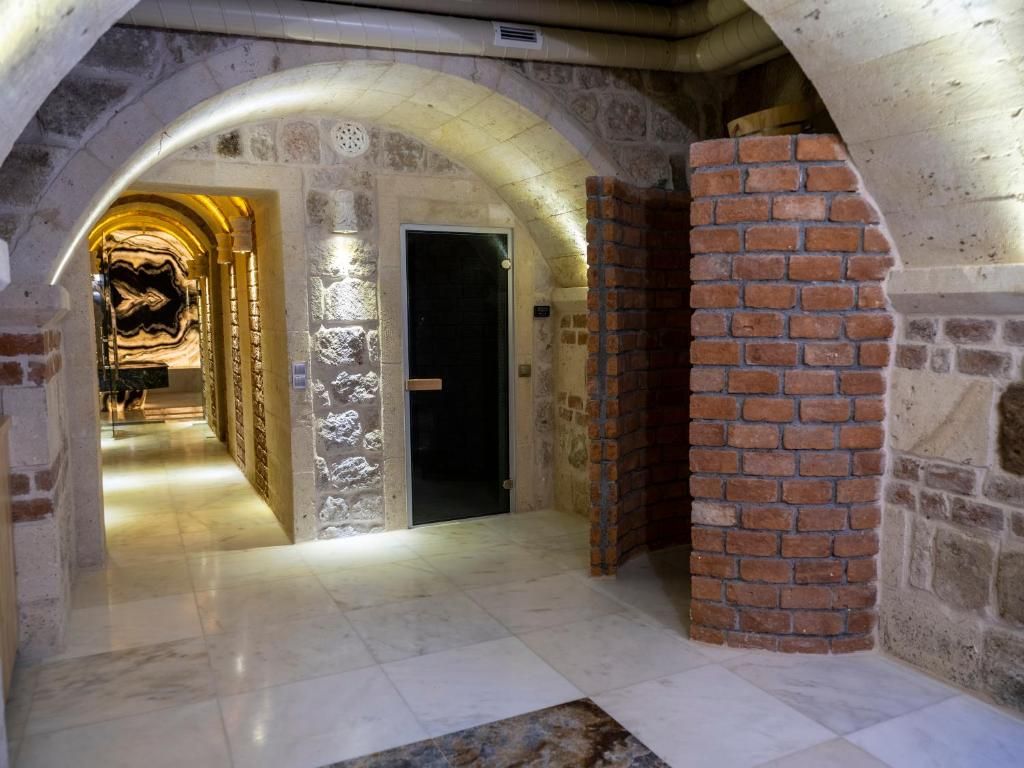 Elika Cave Suites фото 12