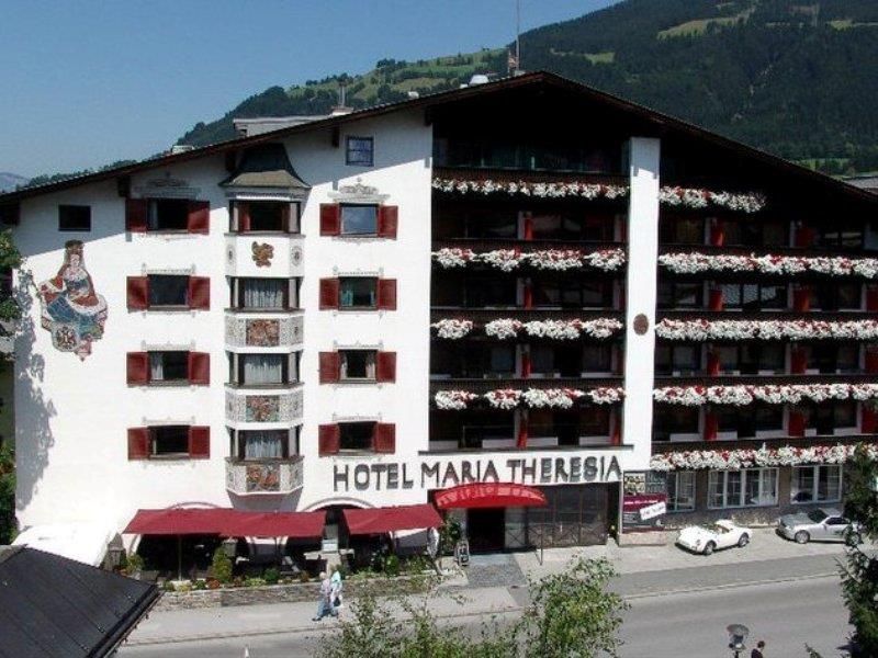 Q! Hotel Maria Theresia фото 11