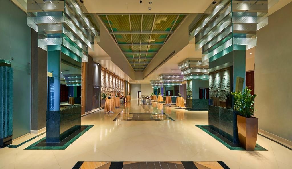Millenium Airport Hotel фото 97