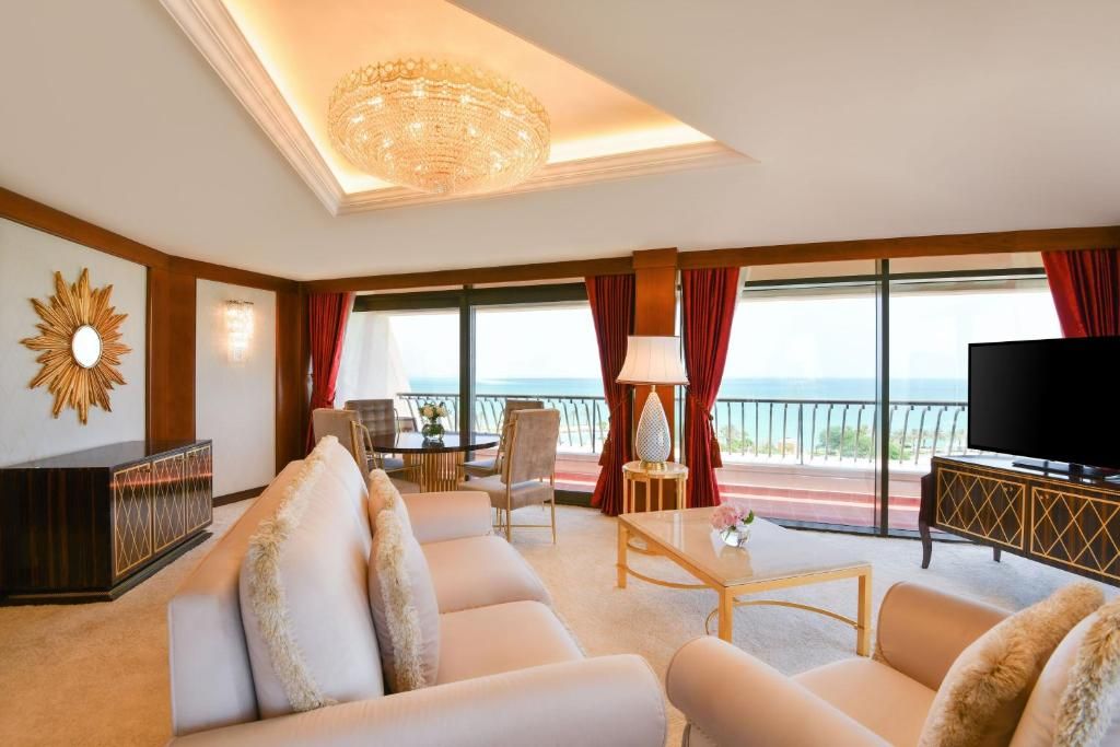 Sheraton Grand Doha Resort & Convention Hotel фото 60