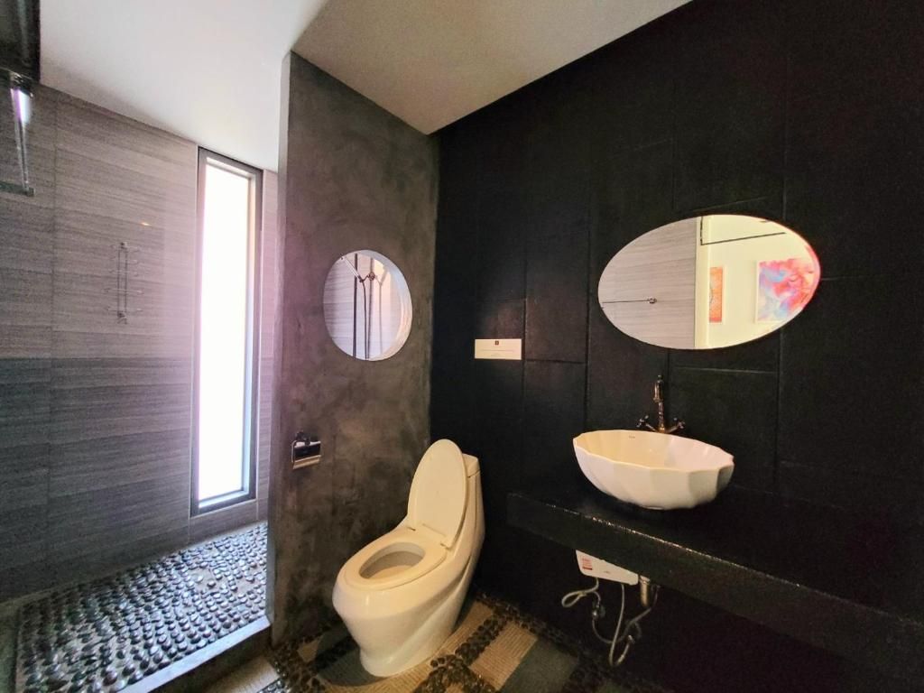 Surintra Boutique Resort фото 43