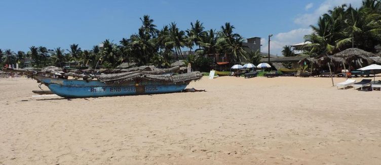Фото отеля Yula Beach Hikkaduwa