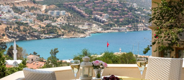 Фото отеля Kalkan Suites