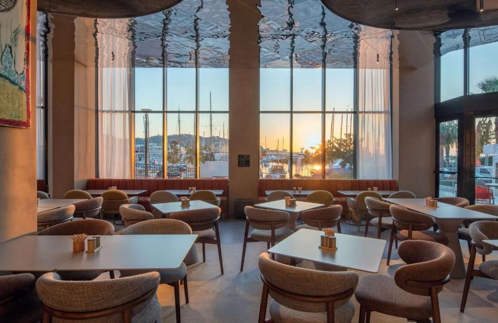 Radisson Blu 1835 Hotel & Thalasso, Cannes фото 15