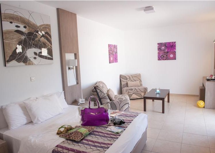 New Famagusta Hotel фото 20