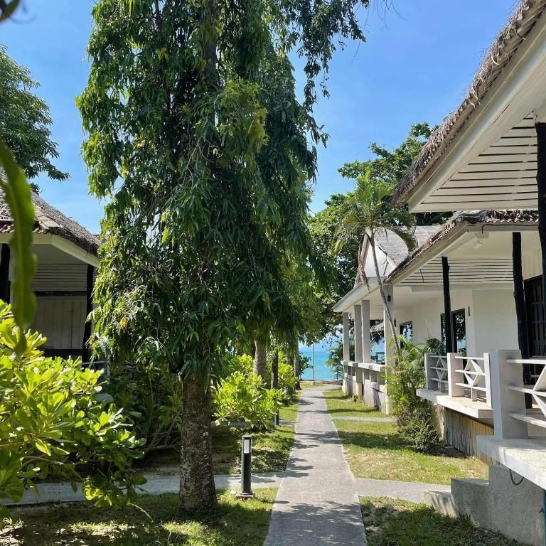 ADarin Beach Resort фото 52