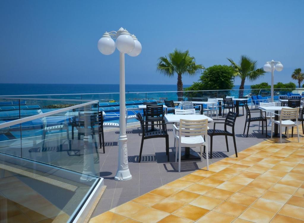Myroandrou Beach Apartments ( ex. Myro Androu Hotel Apts ) фото 12