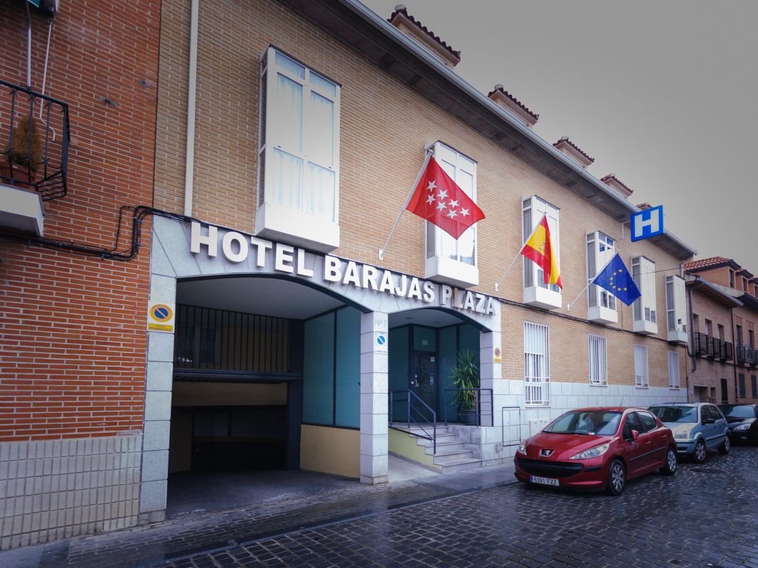 Hotel Barajas Plaza фото 11