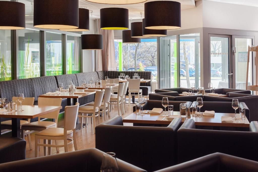 Holiday Inn Berlin City-East Landsberger Allee фото 48