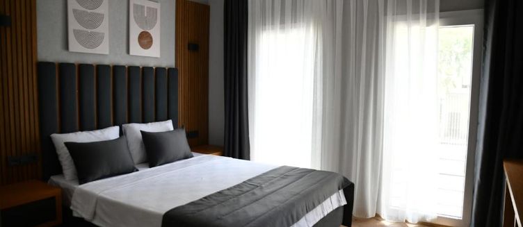Фото отеля MyElla Marina Hotel