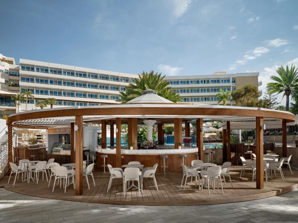 Mediterranean Beach фото 61
