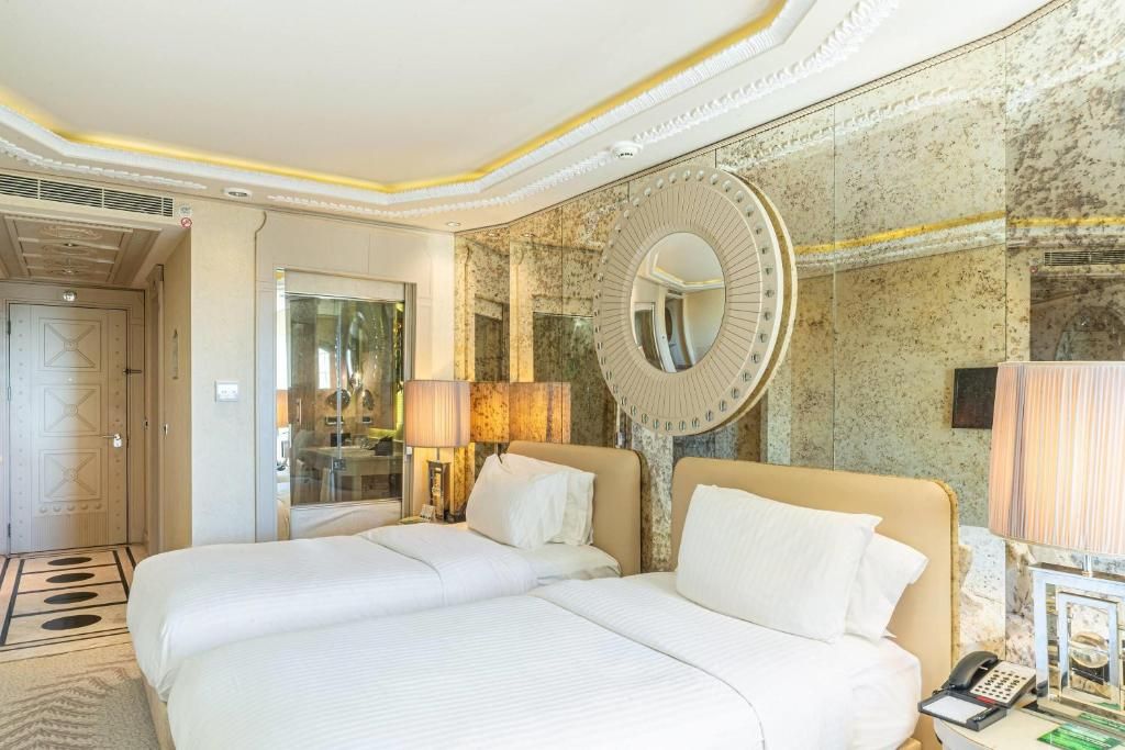 Wyndham Grand Istanbul Kalamis Marina Hotel фото 54