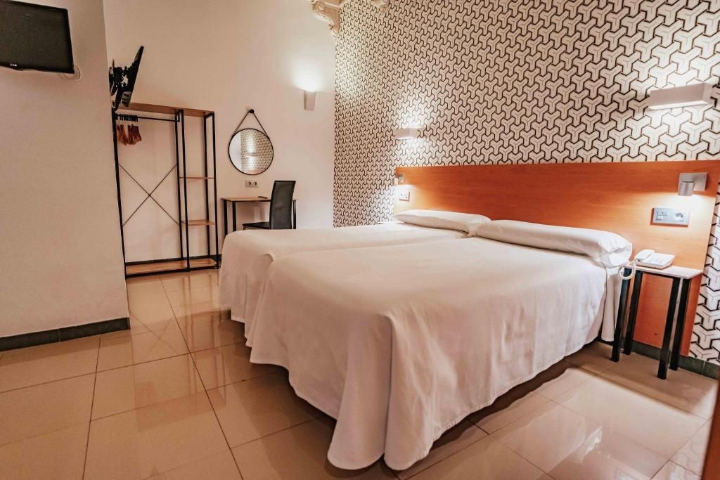 Hostal Atenas фото 4