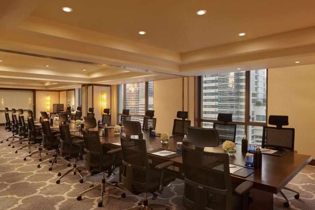Banyan Tree Bangkok - SHA Extra Plus Certified фото 82