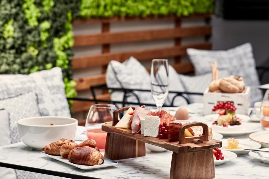 Antigon Urban Chic Hotel - The Leading Hotels of the World фото 25