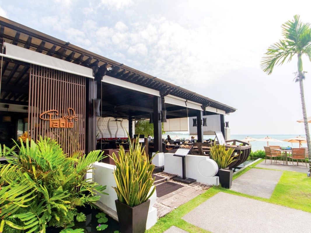 Sareeraya Villas & Suites Hotel фото 18