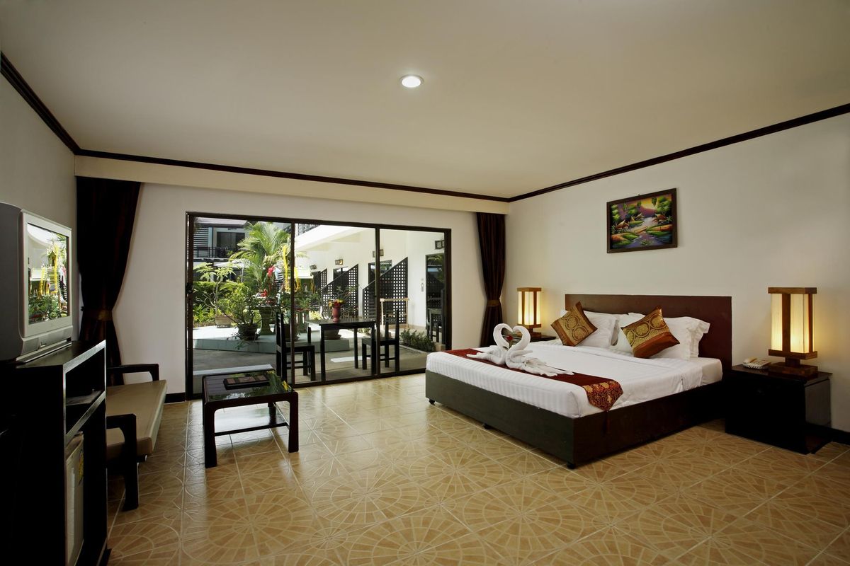 Bamboo Beach Hotel & Spa фото 14