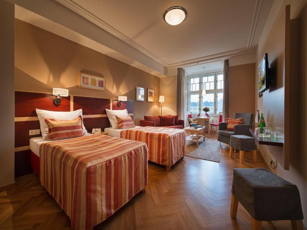 EA Hotel Julis фото 34