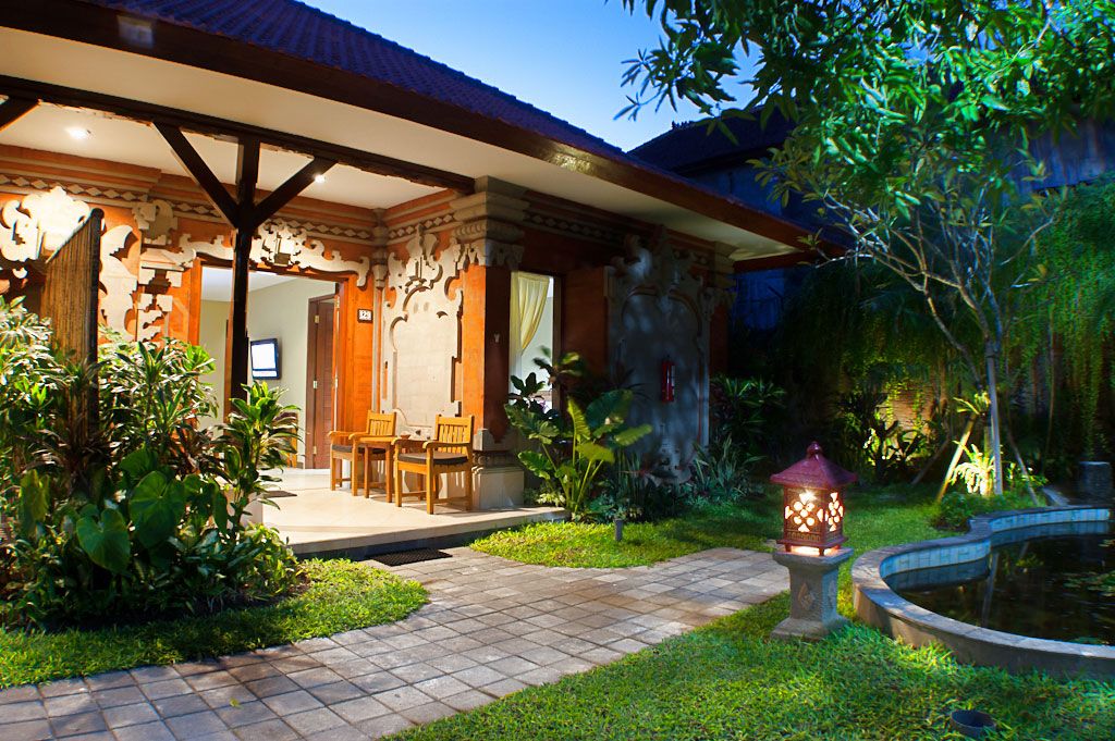 Kuta Puri Bungalows фото 38
