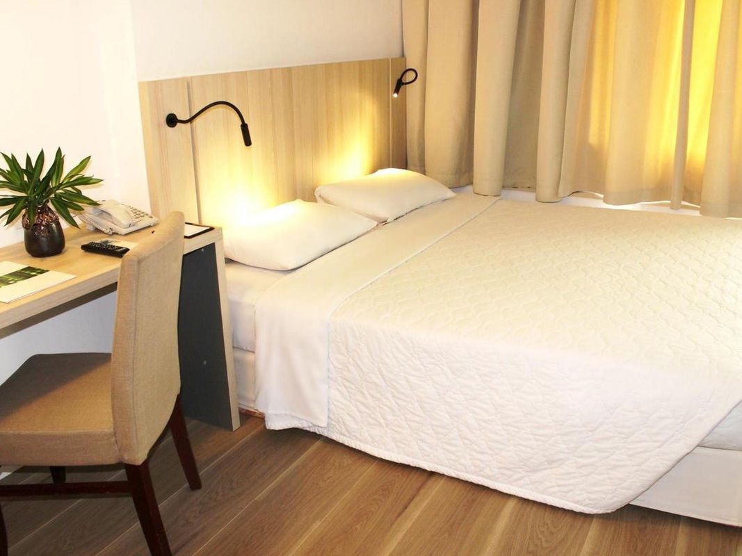 Liberty Hotel Saigon Greenview фото 17