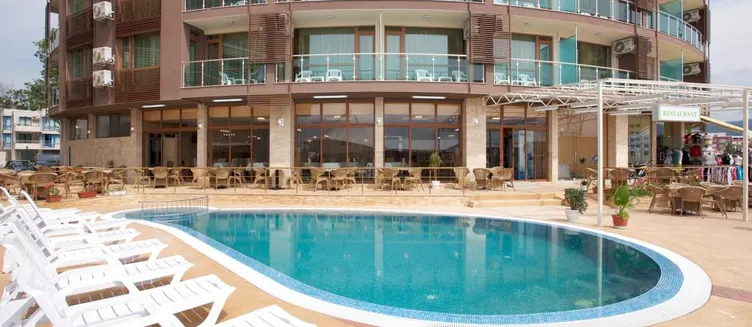 Фото отеля Briz Seabreeze Hotel