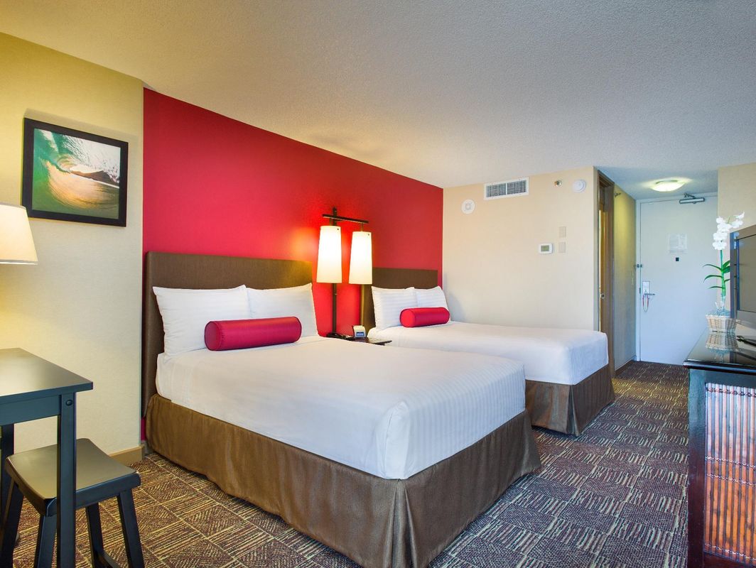 Aston Waikiki Beach Hotel фото 15