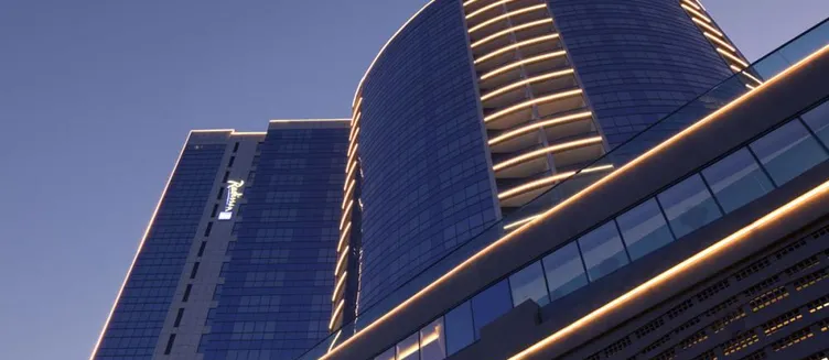 Фото отеля Radisson Blu Hotel Dubai Waterfront