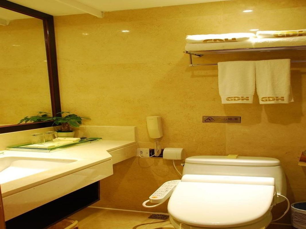 Guangdong Hotel фото 19