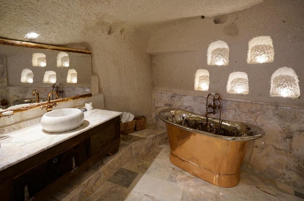Artemis Cave Suites фото 36