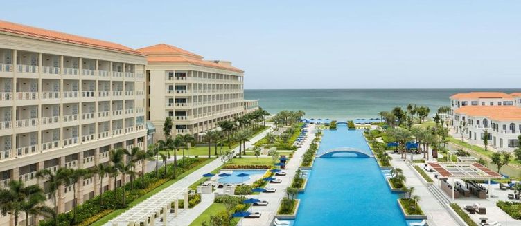 Фото отеля Sheraton Grand Danang Resort