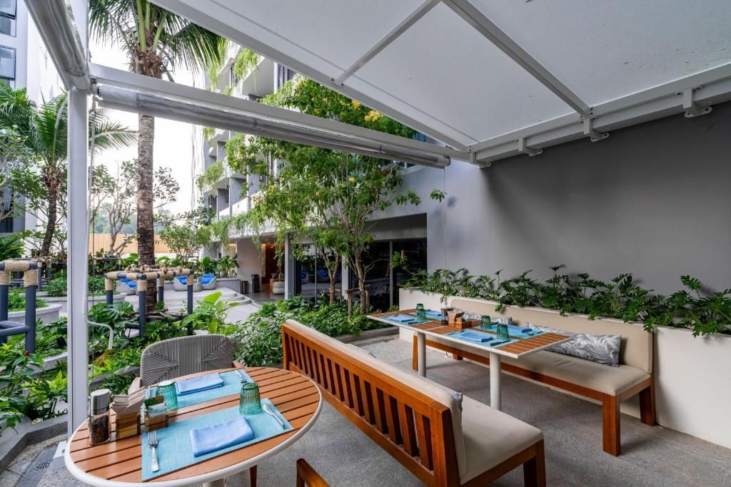 La Green Hotel & Residence фото 100