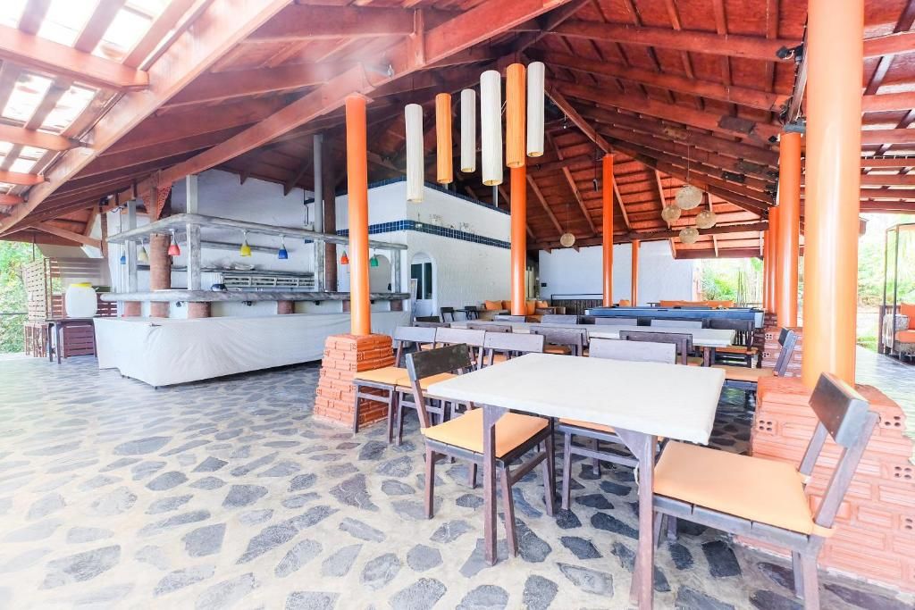 OYO 626 The Chalet Phuket Resort фото 48