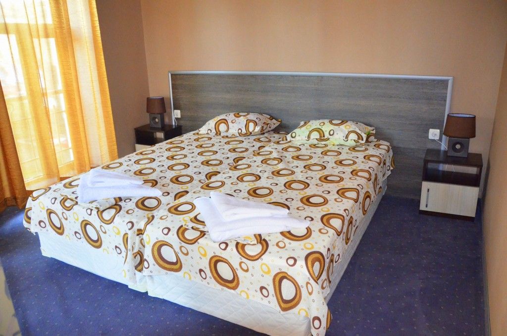 Plaza Hotel Burgas фото 2