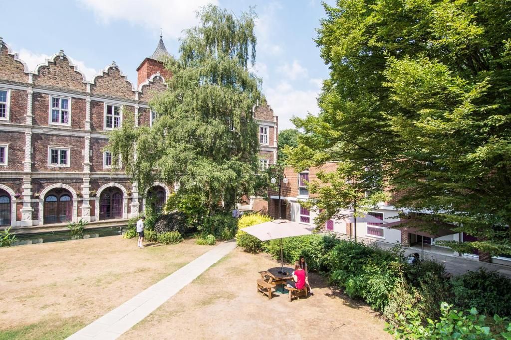 Safestay Holland Park фото 10
