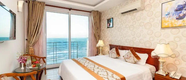 Фото отеля Romeliess Hotel