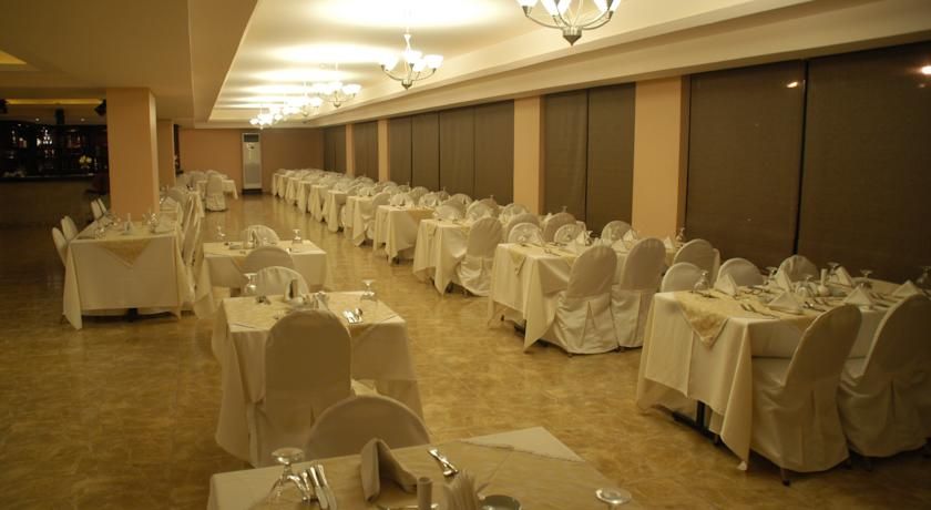 Aquavista Hotel & Suites фото 24