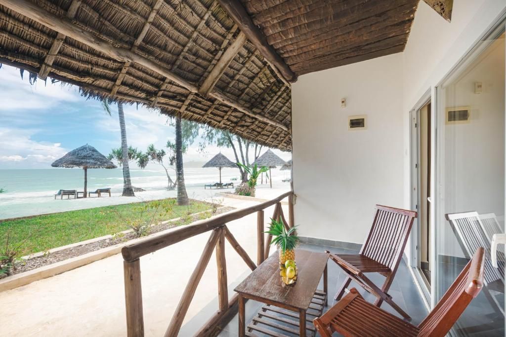 Tanzanite Beach Resort фото 43