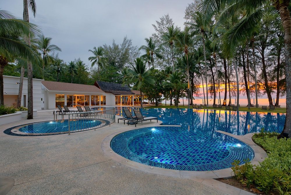Outrigger Khao Lak Beach Resort фото 68