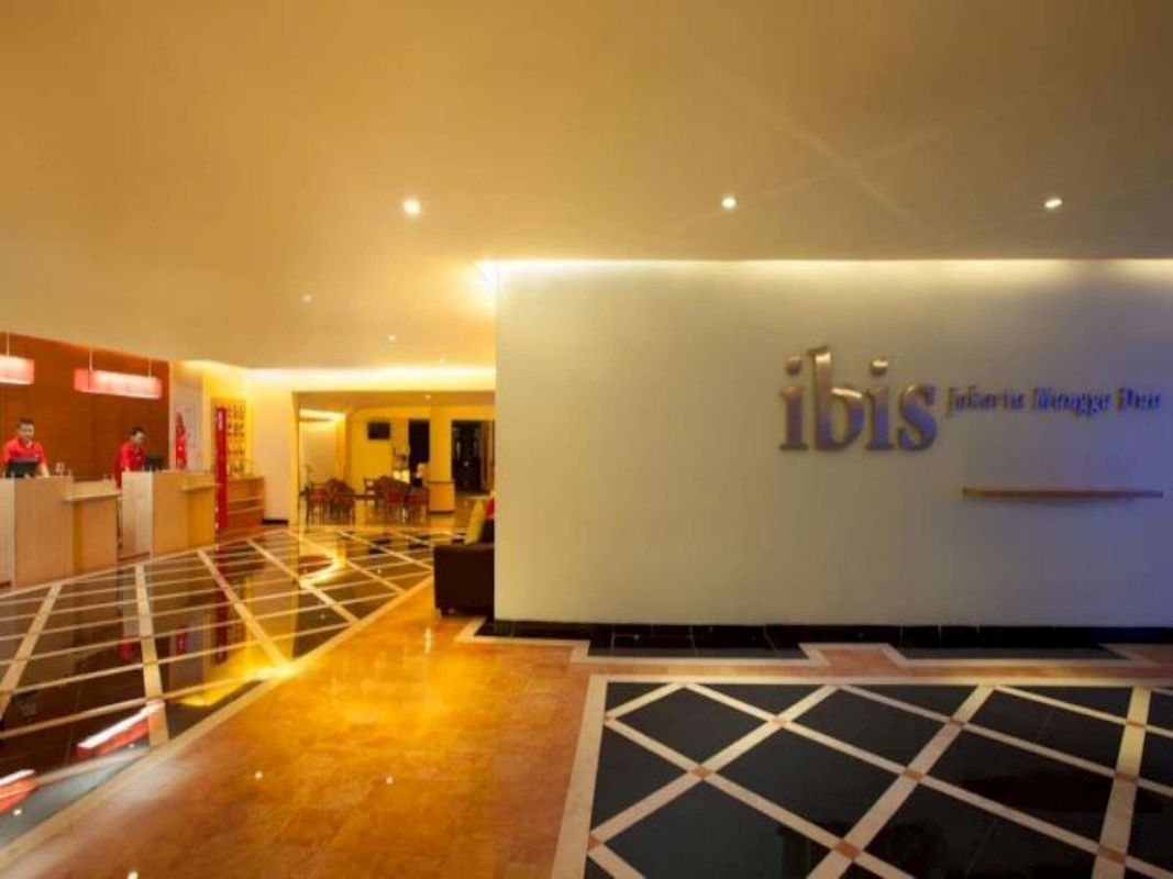 Ibis Mangga Dua фото 10