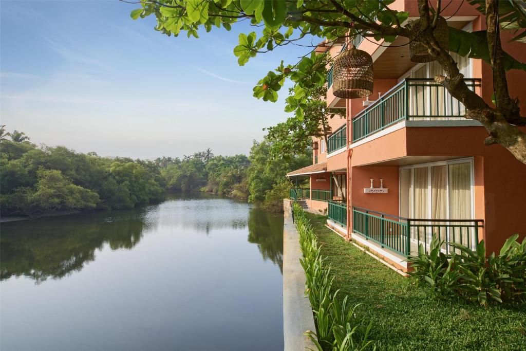 Regenta Place Mandrem Beach Resort фото 20
