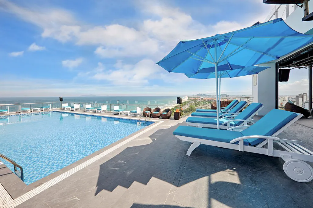 Yarra Ocean Suites Danang фото 7