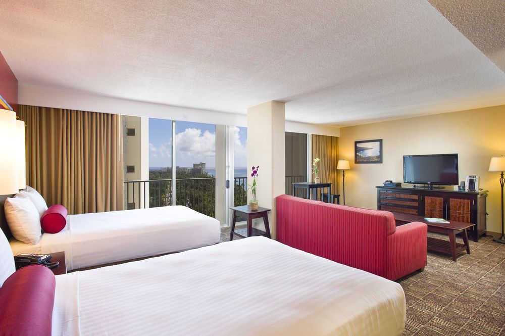 Aston Waikiki Beach Hotel фото 49
